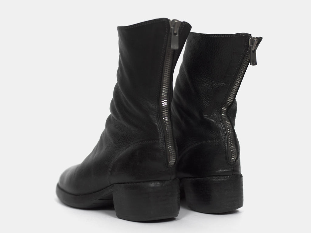 GUIDI ボストン ブラック Guidi 788 in Black | FWRD