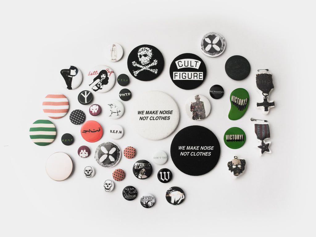 Undercover Pin Set – HUIBEN