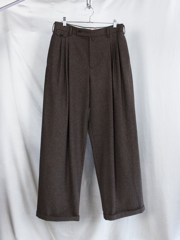 Soshiotsuki AW25 Triple Pleated Trousers