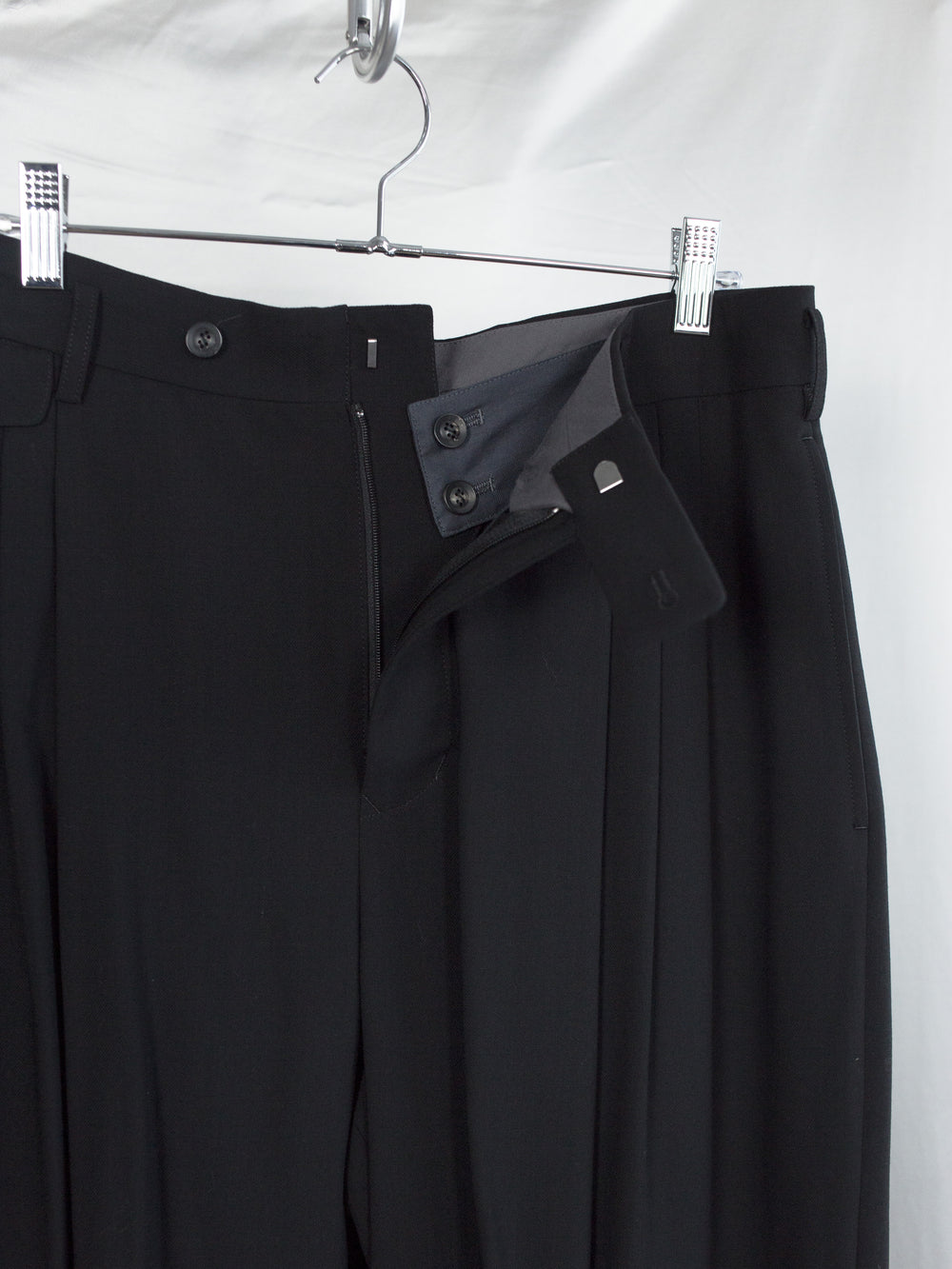 Soshiotsuki AW25 Triple Pleated Trousers