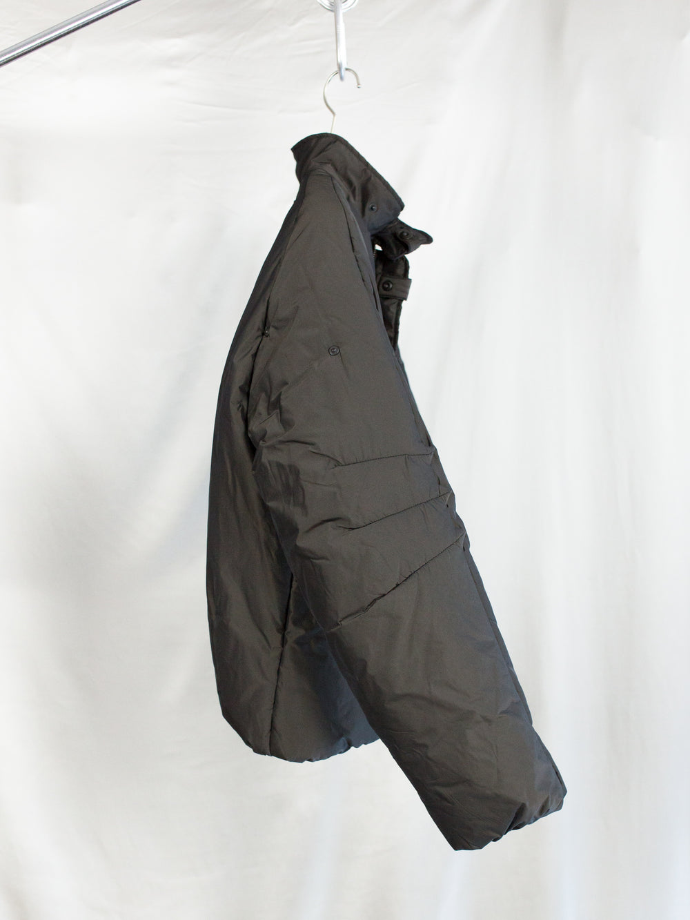 Jian Ye AW25 Puffer Jacket