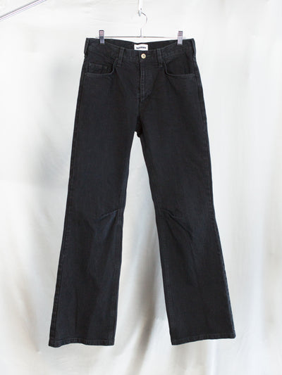 パンツ kozaburo POLYTWILL3DBOTSCUTJEANS Kozaburo SS26 Looper Boot Cut Jeans – HUIBEN