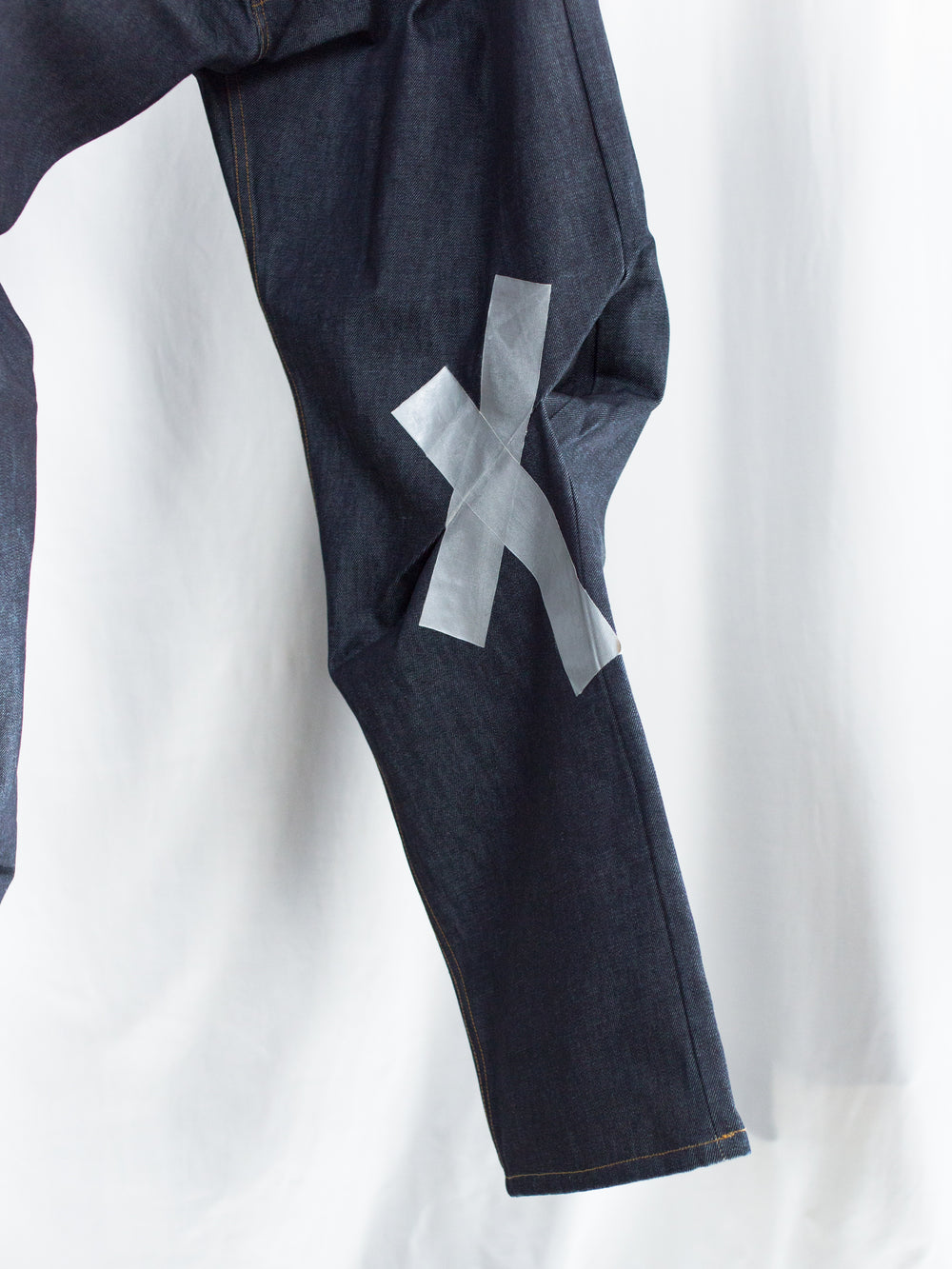 Les Six SS26 Kaos Tape Jeans