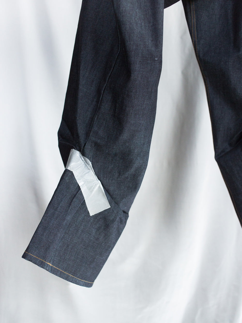Les Six SS26 Kaos Tape Jeans