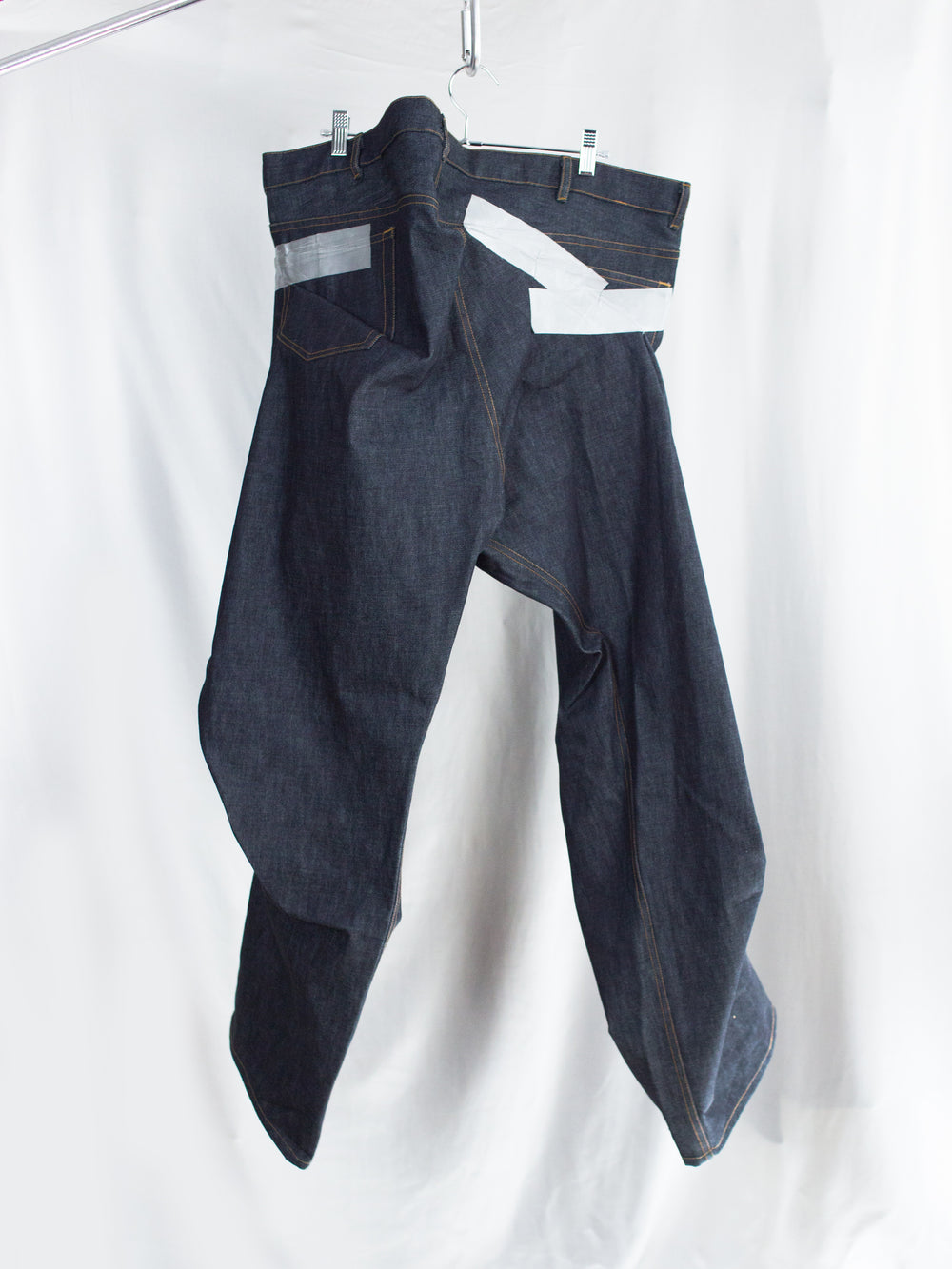 Les Six SS26 Kaos Tape Jeans