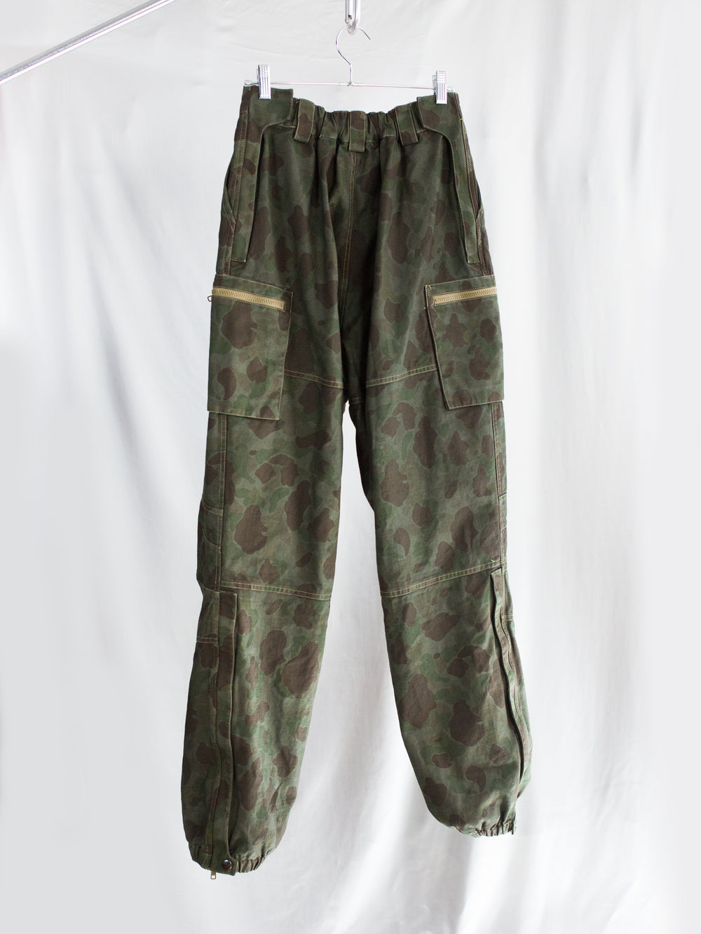 Les Six SS26 Hunter's Cargos