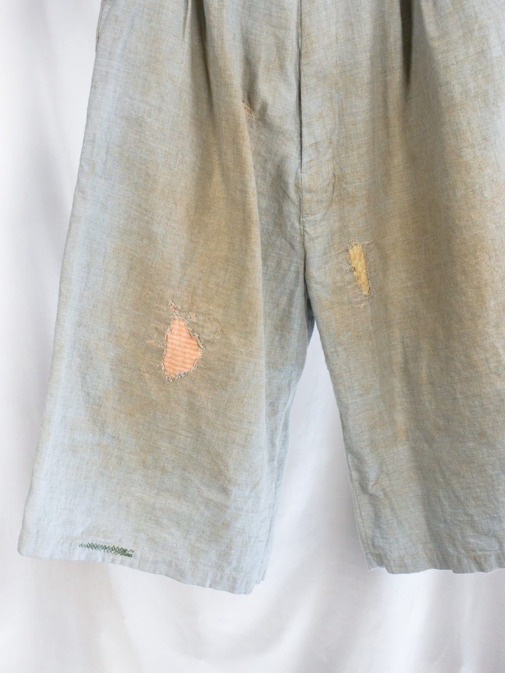 Les Six SS26 Destroyed Rebel's Shorts