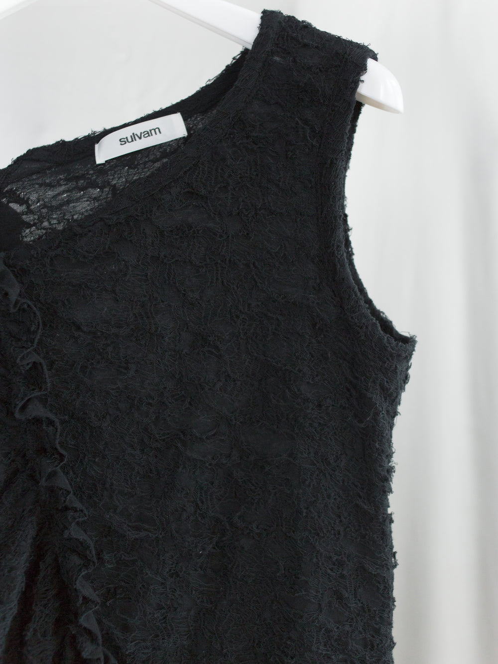 Sulvam SS26 Broken Frill Tank Top