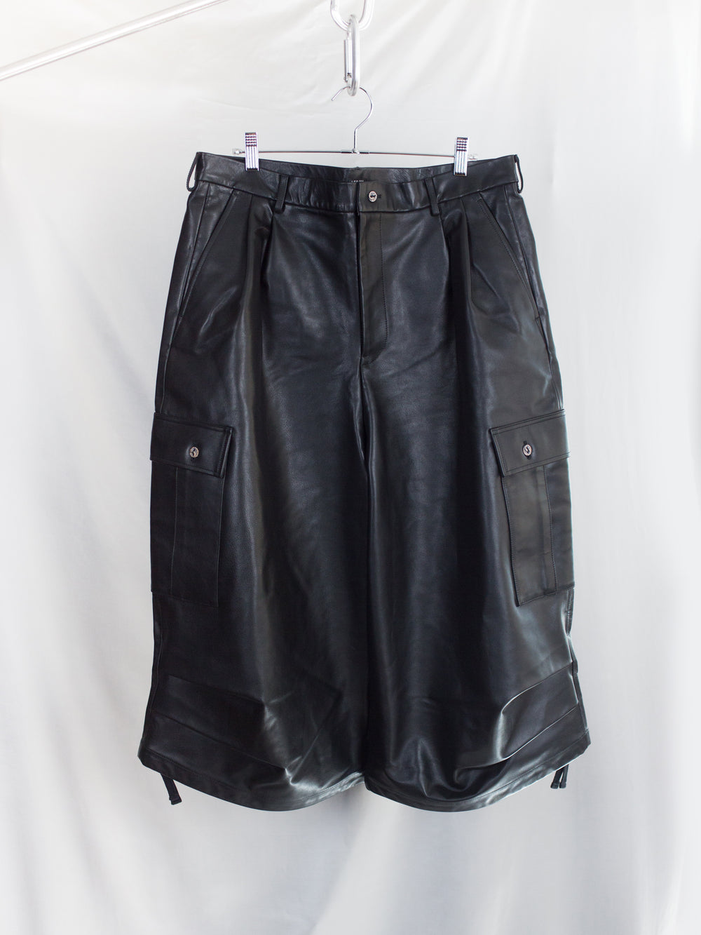Les Six AW26 Leather Cargo Shorts