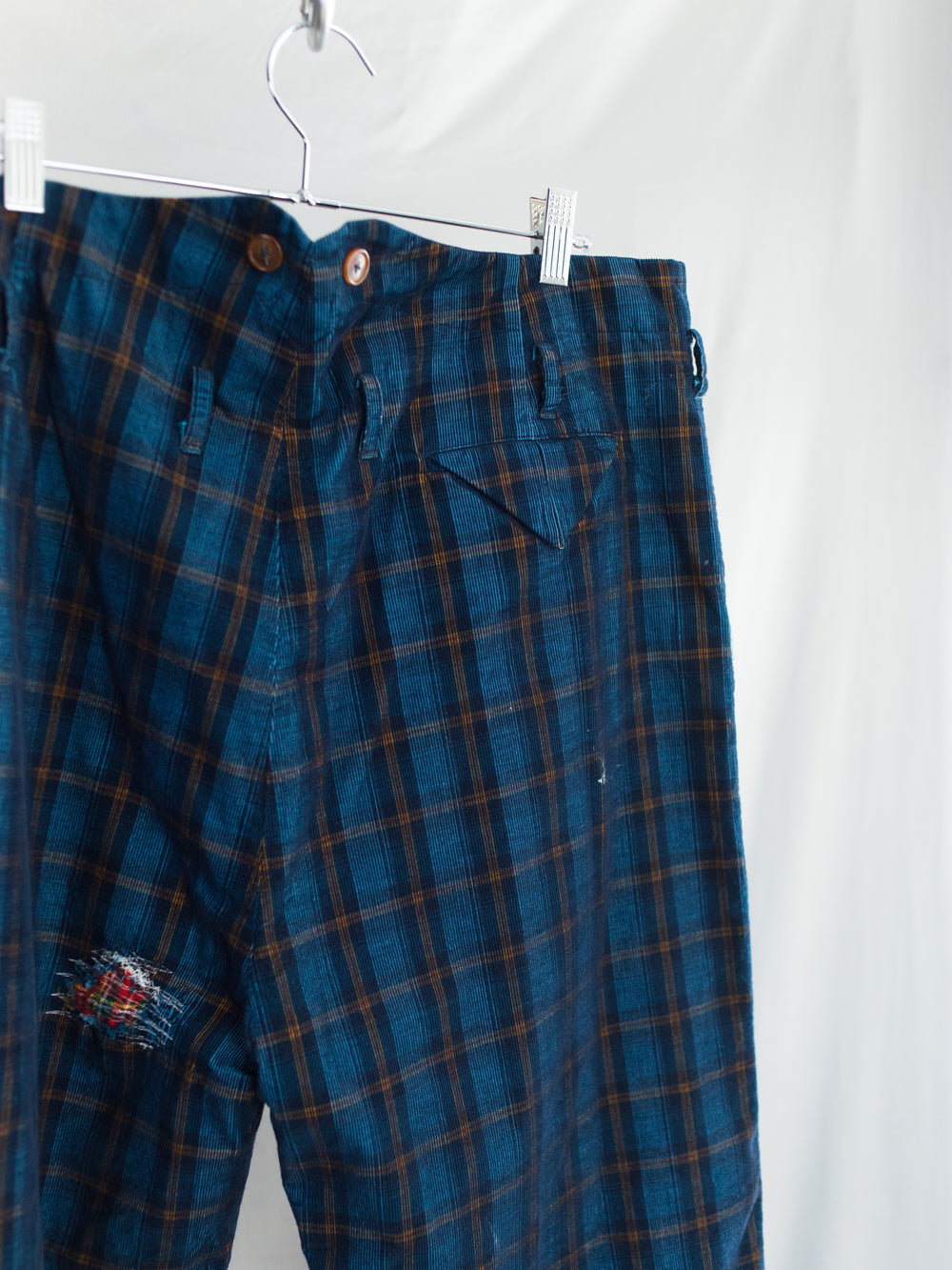 Les Six AW26 Distressed Plaid Clown Pants