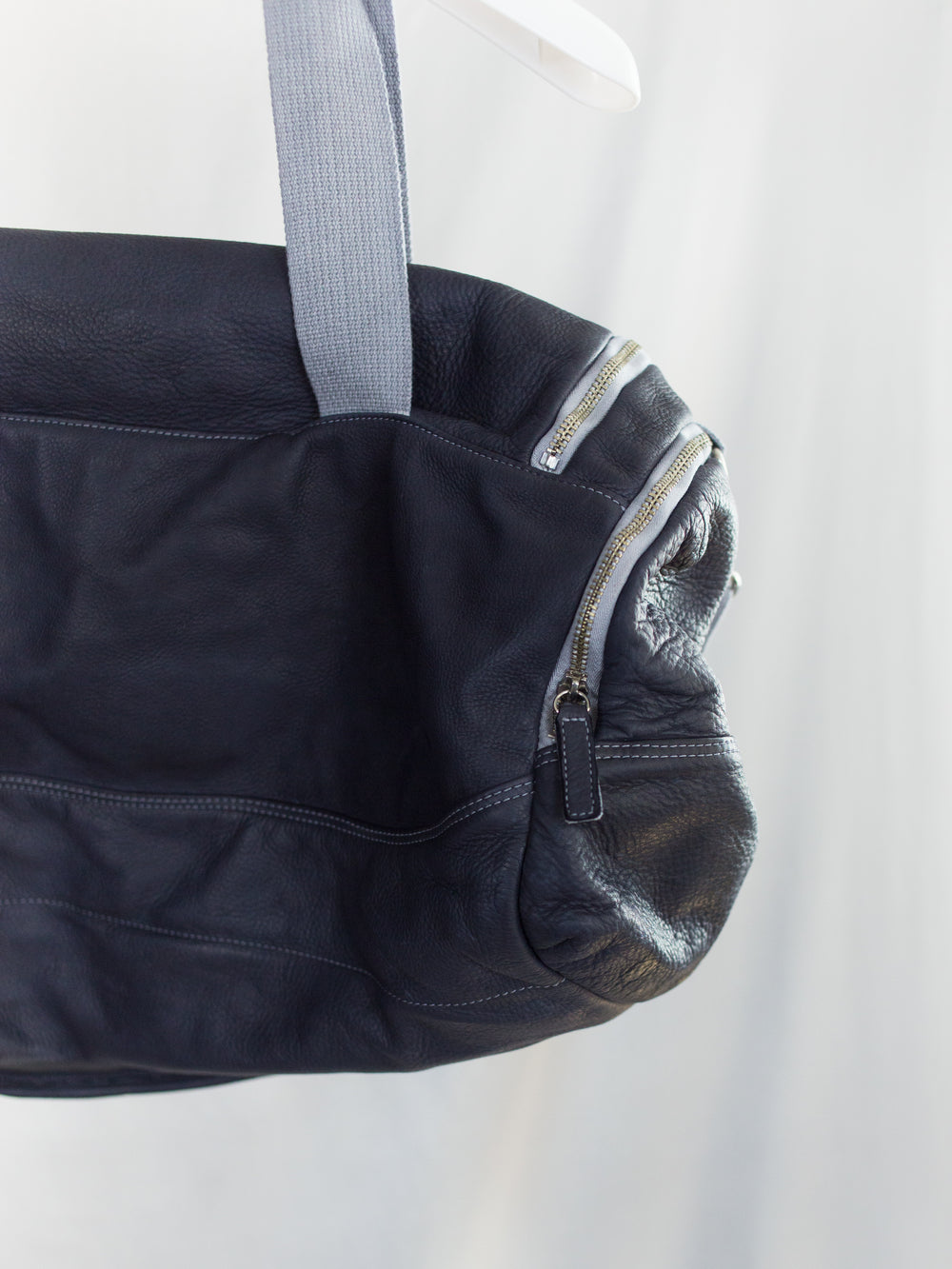 Les Six AW26 Leather Bank Robbery Bag