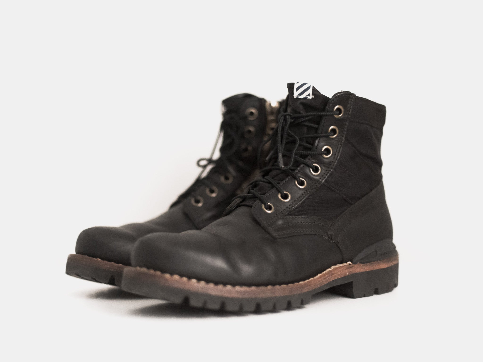 visvim 7-hole moc boot US9-