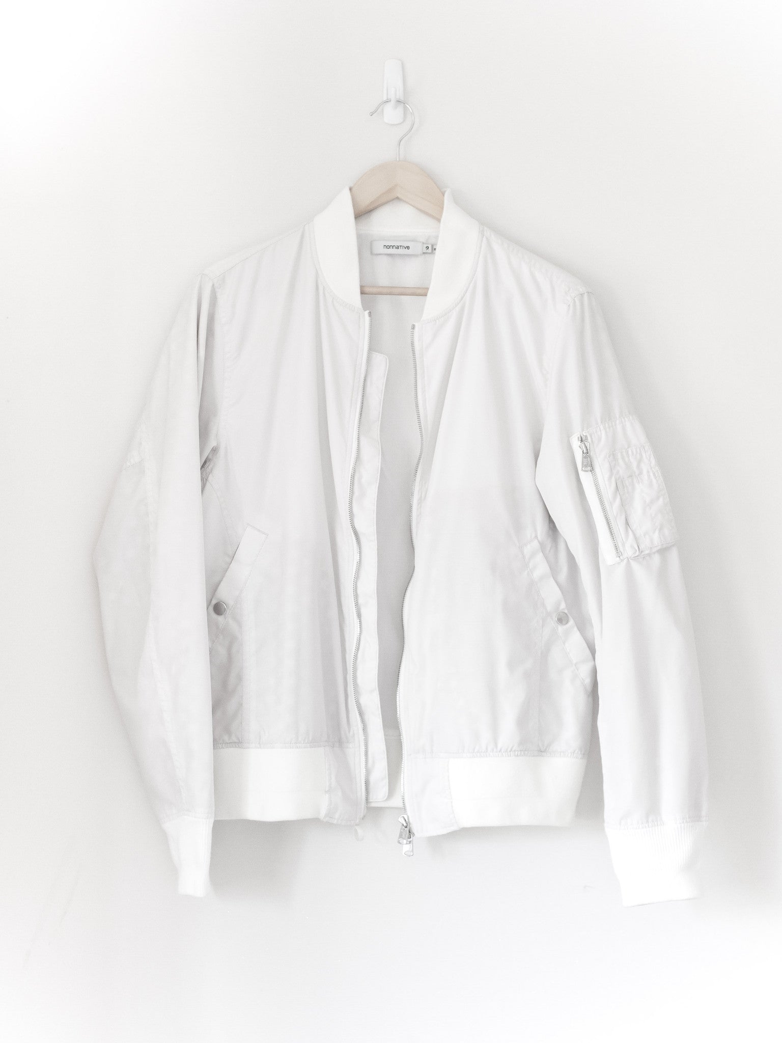 Nonnative SS14 C/P Tussah White MA-1 Bomber – HUIBEN