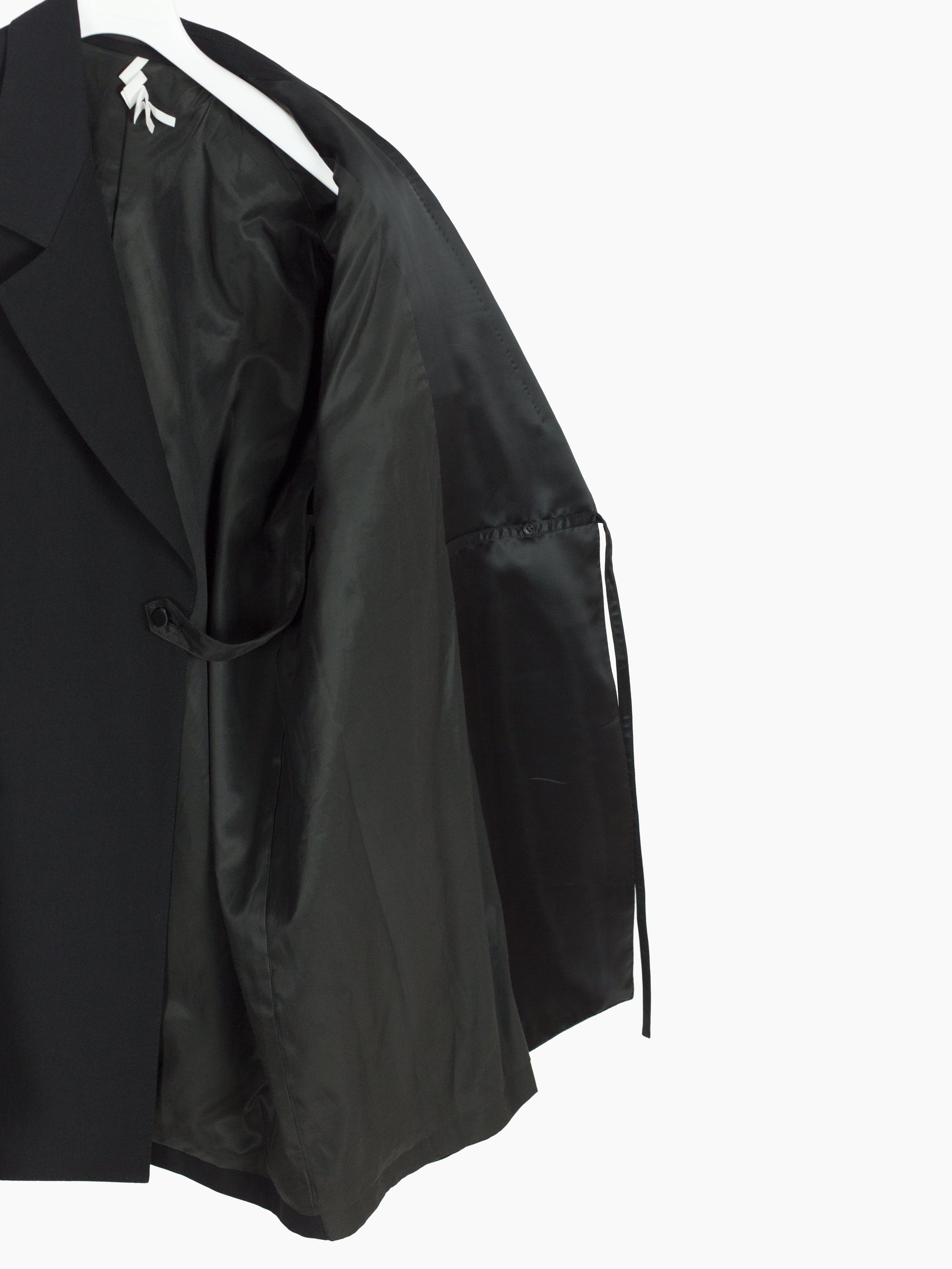 Soshiotsuki AW22 Oversized Double Layered Smoking Jacket – HUIBEN